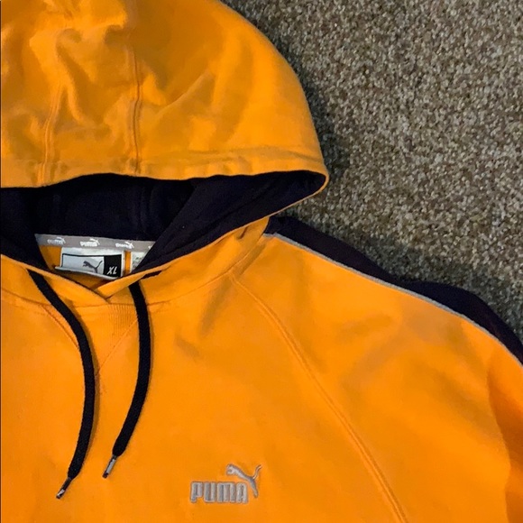 Puma jacket - Picture 2 of 6